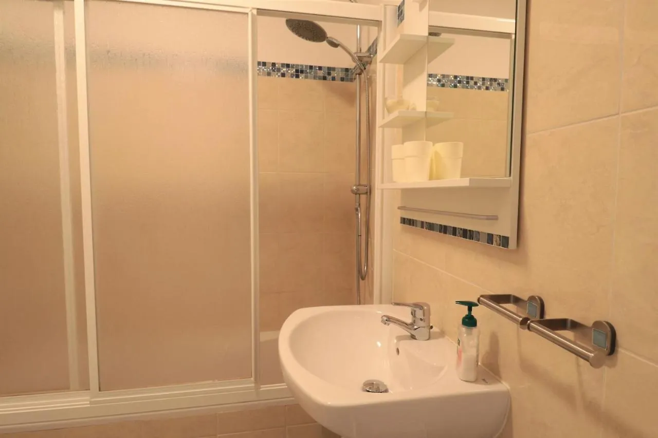 Lovelystay - Mariana'S Blue Portimao Apartment